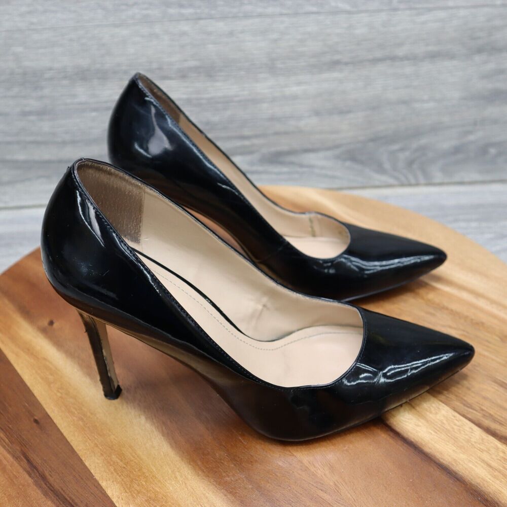 BCBG Generation Shoe Womens 9.5M Black Pointed Toe Stiletto Heels Shiny Glossy